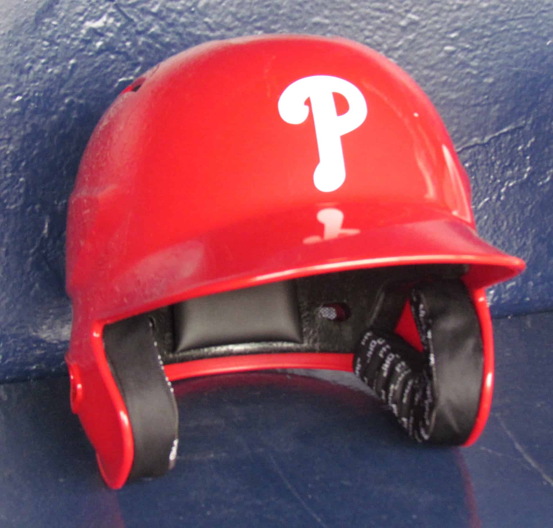 Phillies helmet