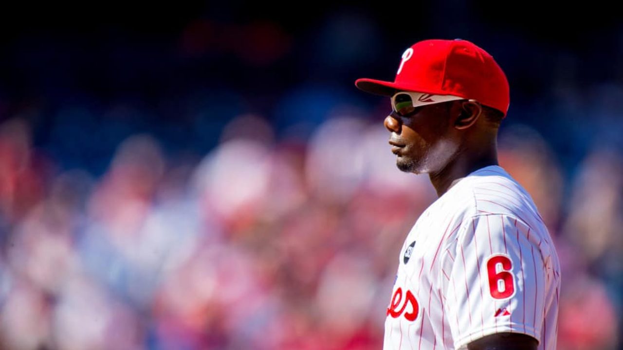 Phillies put promising outfielder on IL, call up 2 as second half