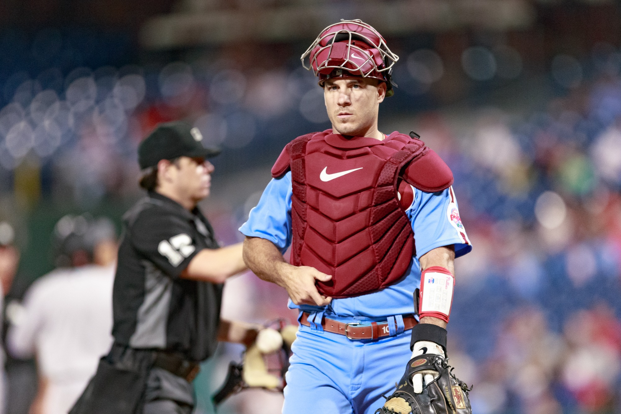Phillies are taking a real chance with J.T. Realmuto
